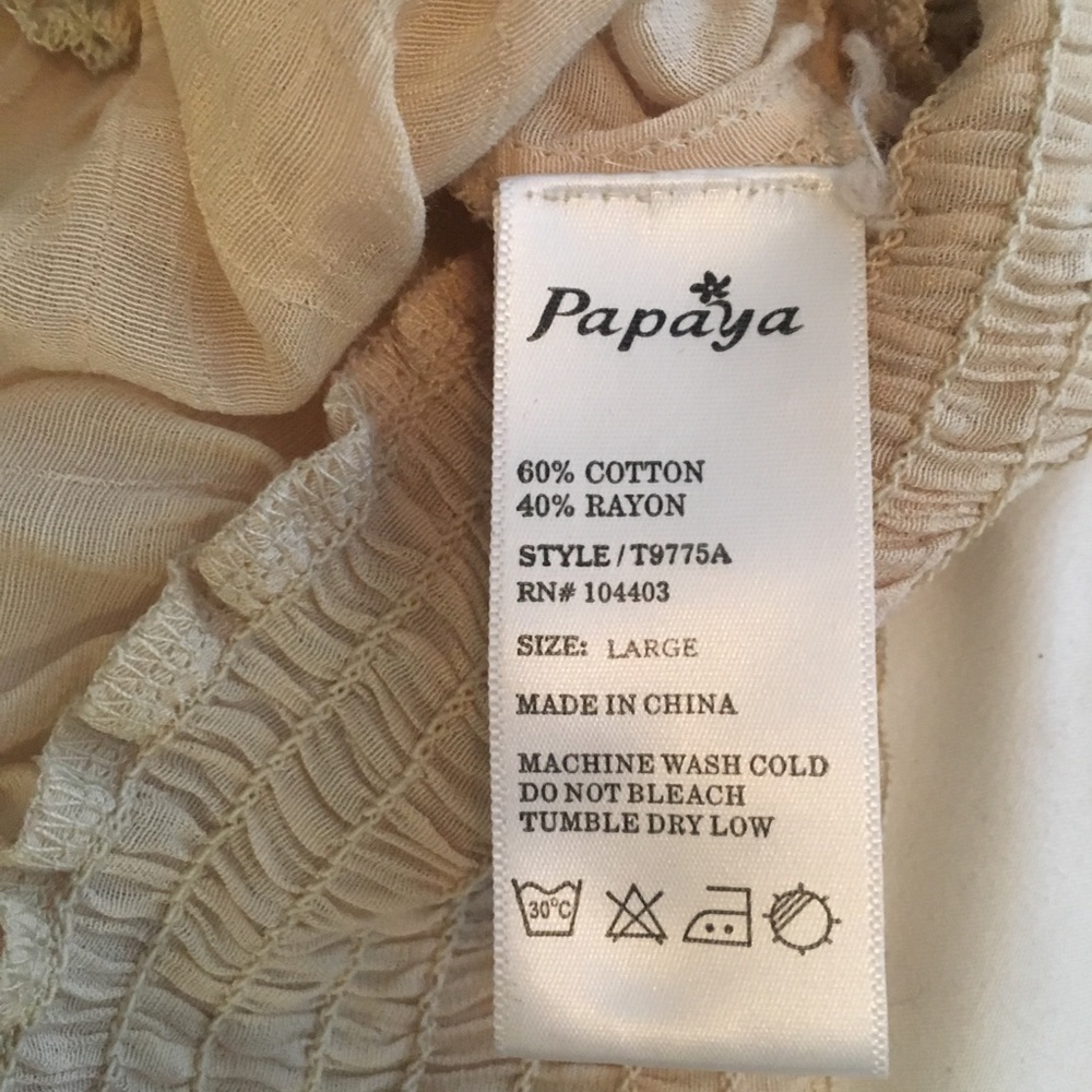 Cream Ruffled Blouse - Picture 7 of 7